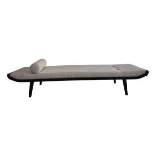 Mid-Century Modern Cleopatra Daybed with Linen Fabric by Dick Cordemeijer for Auping For Sale