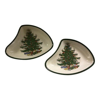 1970s Bertson House Ltd. Porcelain Christmas Tree Trays- Set of 2 For Sale