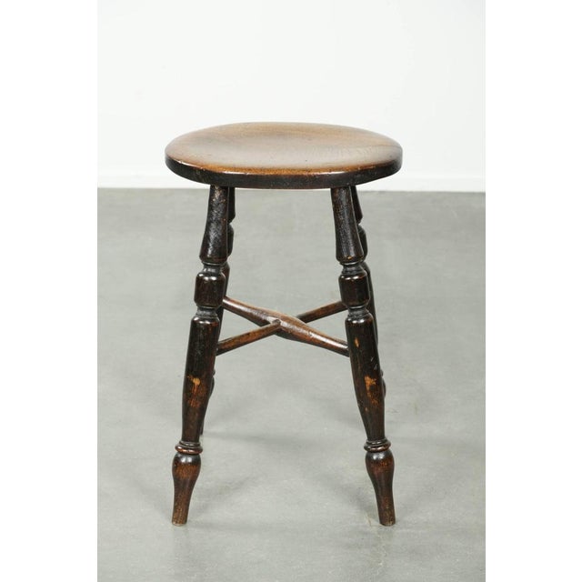Antique English Windsor Stool, 1800s For Sale - Image 4 of 12