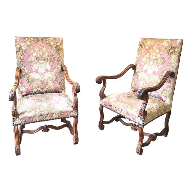 French Walnut Mouton Leg Armchairs, Late 19th Century, Set of 2 For Sale