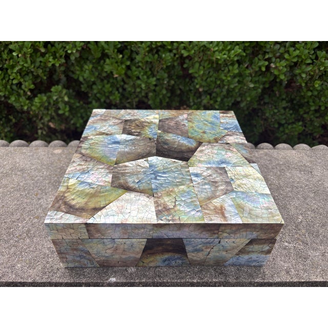 Vintage Tessellated Abalone Box. Offered is a vintage Maitland-Smith style decorative square abalone box lined in black...
