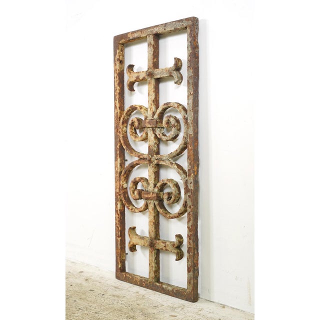 Traditional Vintage European Distressed Cast Iron Grill Panel For Sale - Image 3 of 9