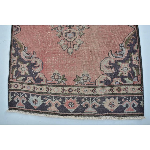 Textile Oushak Bohemian Vintage Rug For Sale - Image 7 of 10