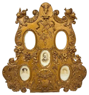 19th Century Noble Gilt Wooden Family Photo Frame