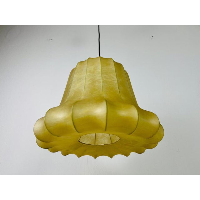Mid-Century Modern Cocoon Pendant Light by Achille Castiglioni, 1960s, Italy For Sale - Image 3 of 18