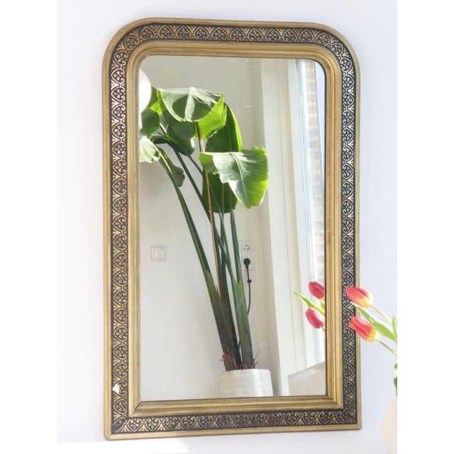 Antique French Louis Philippe Gilded Arched Mantle Mirror, 19th Century For Sale - Image 4 of 13