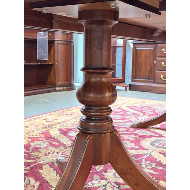 Brown Elegant Ethan Allen Abbot Pedestal Dining Set For Sale - Image 8 of 12