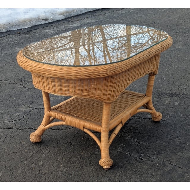 Bring home a slice of 1980s coastal cool with this authentic vintage wicker coffee table. Perfectly capturing the organic...