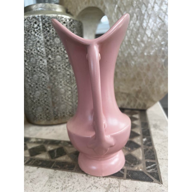 Mid-Century Modern Mid 20th Century Art Deco Abingdon Two Handled Vase For Sale - Image 3 of 6