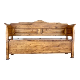 Mid 20th Century Vintage European Rustic Wood Storage Bench Made in Italy For Sale