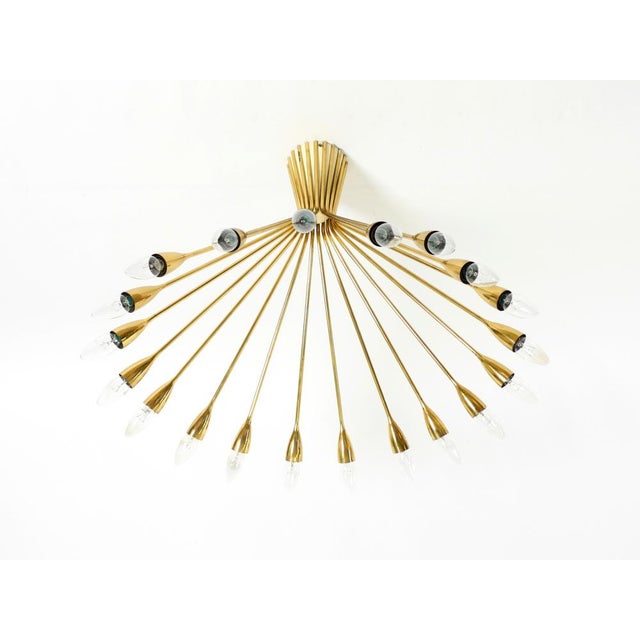 Large Mid-Century Modern Brass Sputnik Ceiling Light with 20 Arms, 1950s For Sale - Image 4 of 18