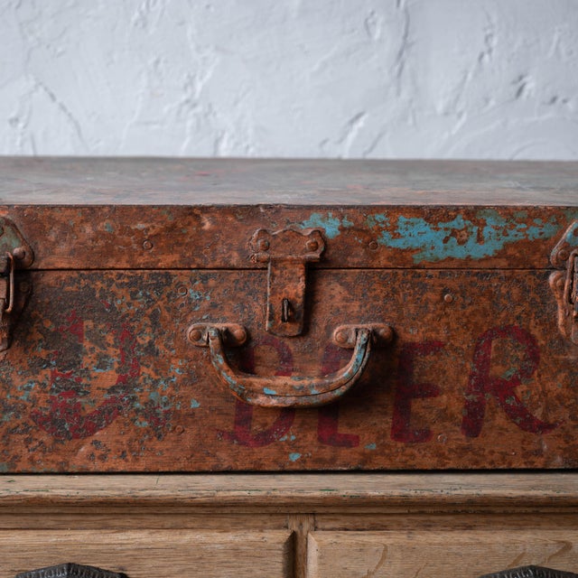 Painted Iron Folk Art Circus Trunk for D. Beer, c.1925 For Sale - Image 11 of 13