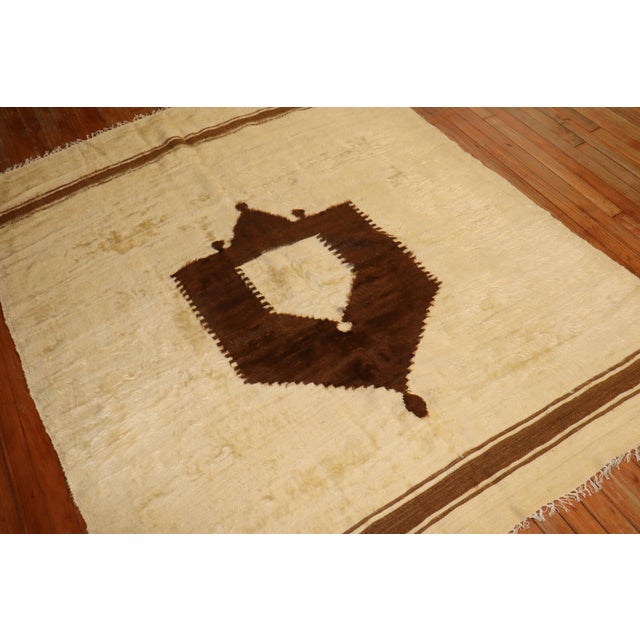 Vintage Ivory and Brown Turkish Mohair Rug - 5'2" x 6'3" For Sale In New York - Image 6 of 7