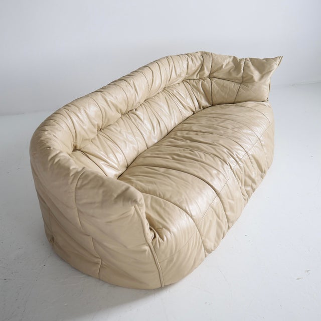 c. 1980s for Ligne Roset, France. This sofa is in excellent structural condition but has wear consistent with age and use...