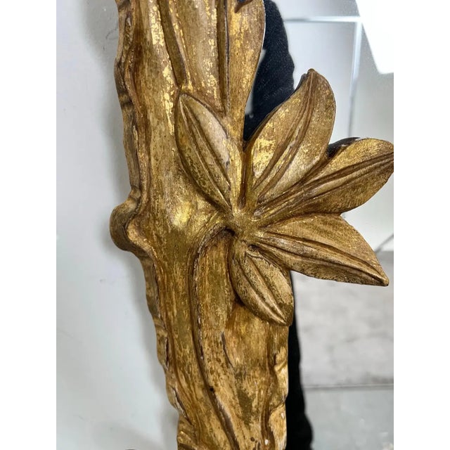 Late 19th Century Antique Art Nouveau Giltwood Wall Mirror With Hand Carved Botanical Leaf Frame For Sale - Image 5 of 10