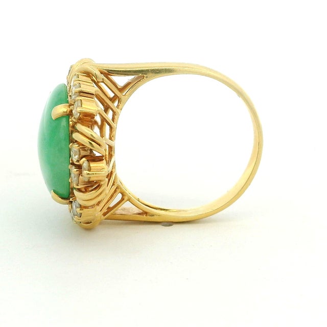 1970s Italian 18k Gold Gia Jadeite & Diamond Ring For Sale - Image 10 of 15