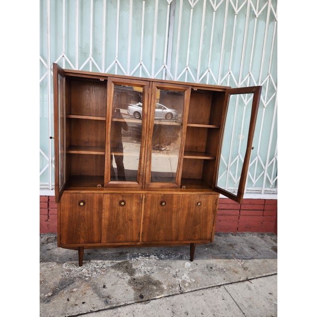 Mid-Century Modern Walnut China Cabinet Hutch For Sale In Los Angeles - Image 6 of 7