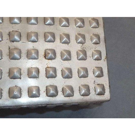 Metal Early 20th Century Art Nouveau Aluminium Candy Box, Attributed by Josef Hoffmann For Sale - Image 7 of 11