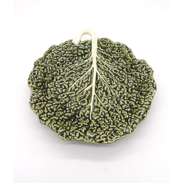 1970s Olfaire Green Cabbage Leaf 12" Plate / Serving Dish — Portugal Majolica For Sale - Image 4 of 7