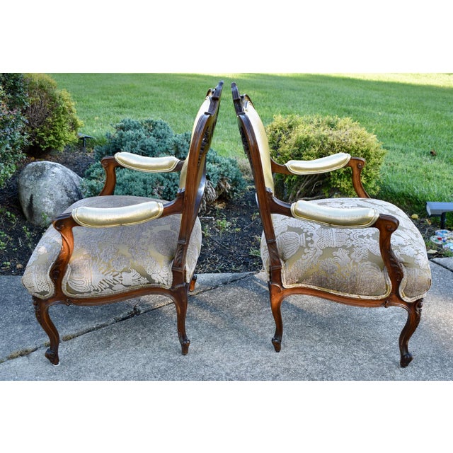 Pair Vtg. French Louis XV Style Carved Walnut Armchairs Gold Damask Chairs For Sale - Image 14 of 18