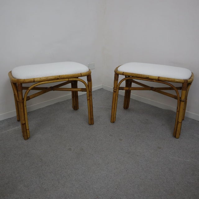 Pair of 1970s Italian Rattan and Bamboo Stools With White Boucle Upholstery For Sale - Image 4 of 9