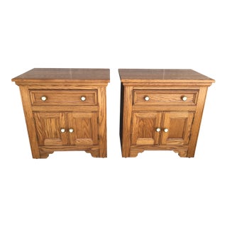 Pennsylvania House Solid Oak Raised Panel Single Drawer Nightstand - a Pair For Sale