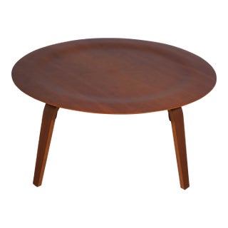 Herman Miller Eames Model Round Modern Coffee Table For Sale