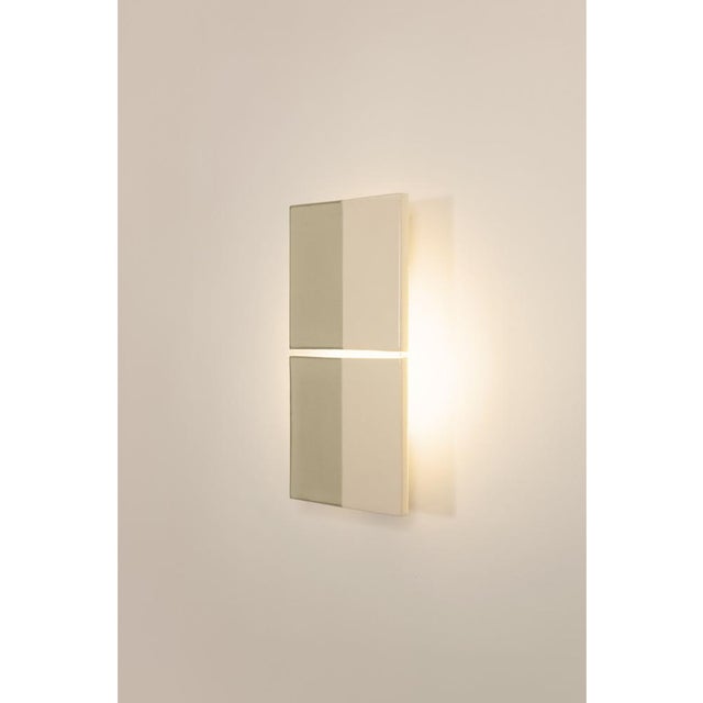 Tile(s) is a collection of wall lights produced in collaboration with ceramic tiles designer Marianne Smink. They provide...