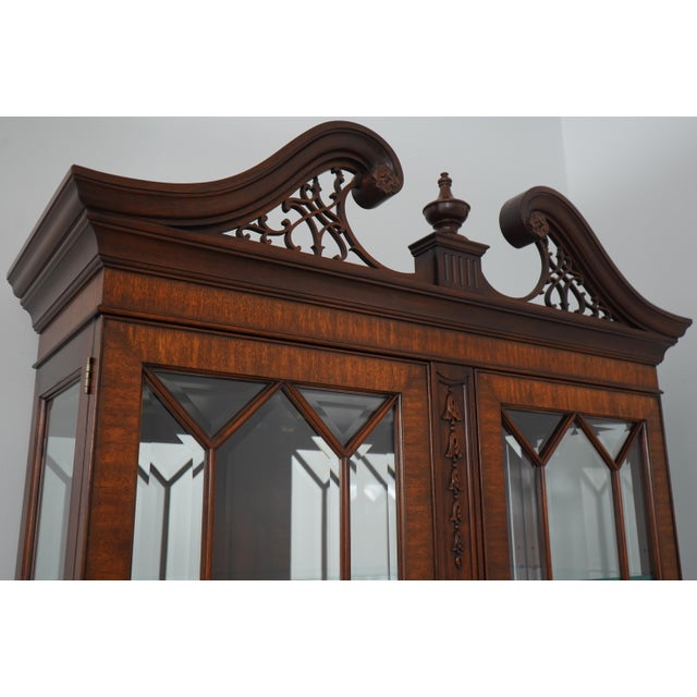 Wood Henkel Harris Beveled Glass #2348 Mahogany Curio Cabinet For Sale - Image 7 of 18