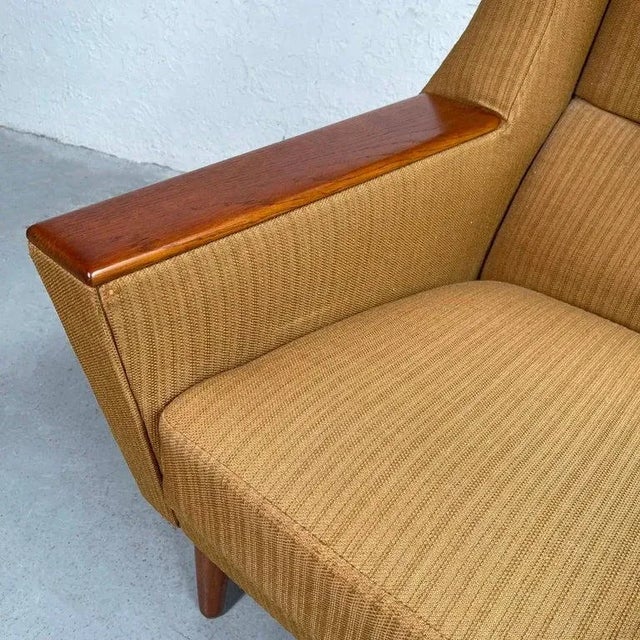 1950s Mid Century Modern Wingback Lounge Chair For Sale - Image 9 of 12