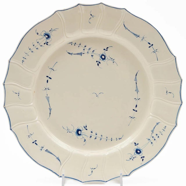 Large Antique 18th Century French Porcelain Round Charger Platter in Chantilly Blue Sprig For Sale - Image 13 of 14