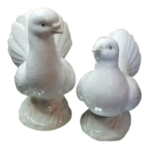 Gorgeous Pair of Homco Dove Porcelain Figurines.