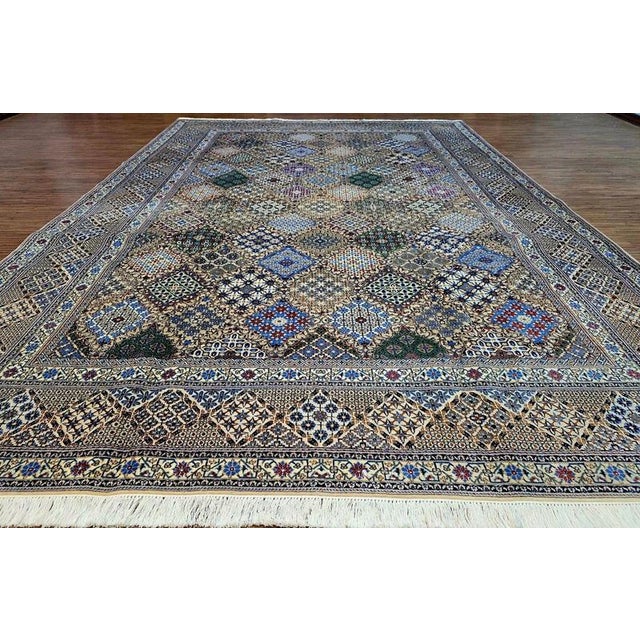 Middle Eastern Nain Rug in Wool For Sale - Image 5 of 11