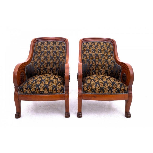 Sofa: height 104 cm, seat height 48 cm, width 215 cm, depth 74 cm Armchairs: height 104 cm, seat height 48 cm, width 65...