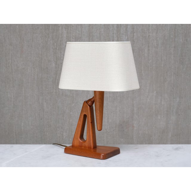 This rare table lamp was produced by Steneby Hemslöjdsförening in Sweden in the 1950s. The lamp is engraved with the...