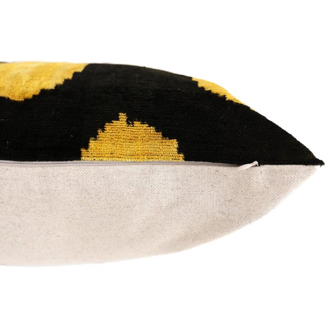 2020s Luxury Black & Gold Silk Velvet Pillow 20x20 Inch | Handmade For Sale - Image 5 of 8