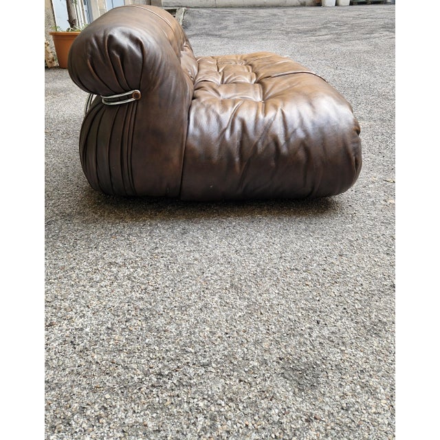 Soriana 2-Seater Sofa in Brown Leather by Afra and Tobia Scarpa for Cassina, 1960s For Sale - Image 14 of 18