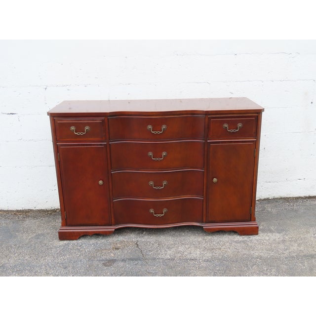 Traditional 1940s Mahogany Long Credenza Sideboard Media Console 6369 For Sale - Image 3 of 15