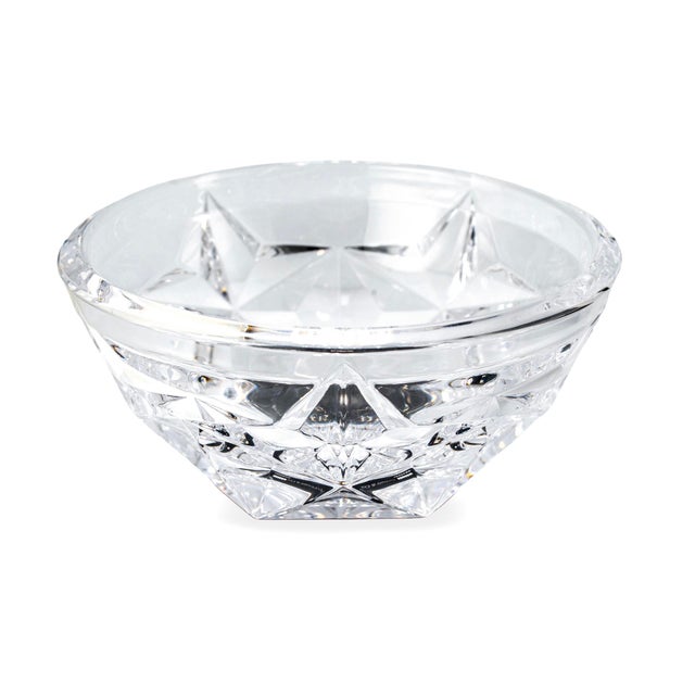 Early 21st Century Tiffany & Co. Lead Crystal Cut Star Pattern Bowl For Sale - Image 5 of 7
