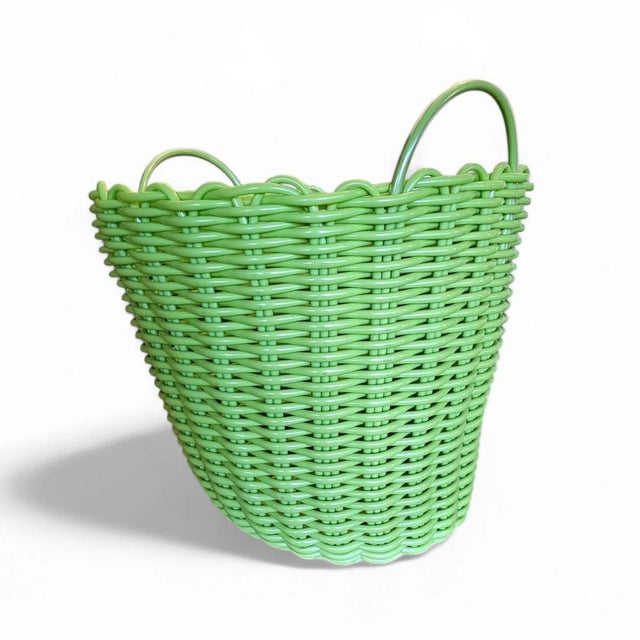 Woven Plastic Rattan Baskets, 1970s For Sale - Image 5 of 10