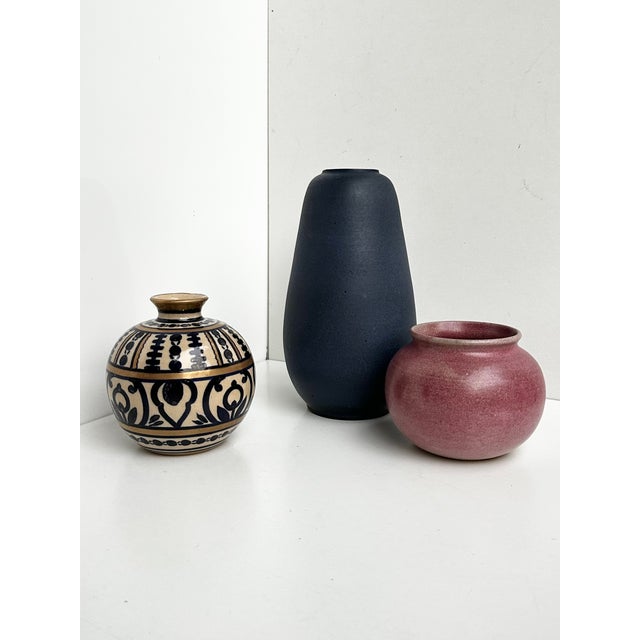 Vintage Studio Ceramic Vase in Matte Midnight Blue by Andreas Kastl, Germany, 1950s For Sale - Image 8 of 13
