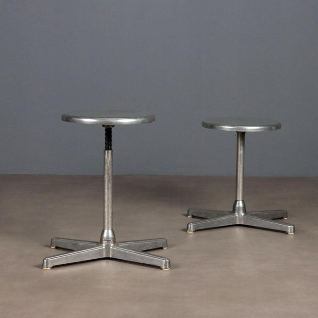 Vintage Stools in Metal, 1960s For Sale - Image 6 of 6