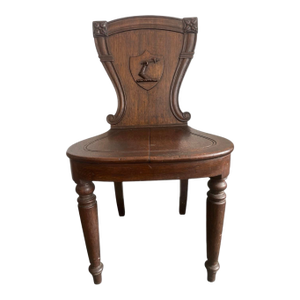 1950s English Oak Hall Chair With Heraldic Carved Crest