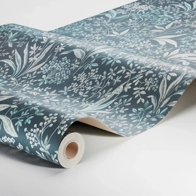 Nocturne is full of warmth and depth, with a dense, nuanced pattern of meandering foliage. This product is FSC Certified....