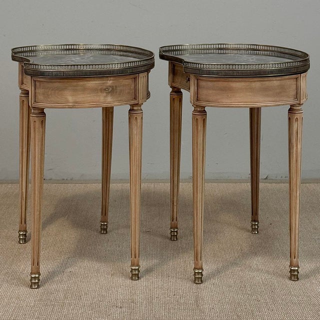 Wood Pair of Louis XVI Neoclassical Stripped Mahogany Side Tables With Bronze Trim For Sale - Image 7 of 18