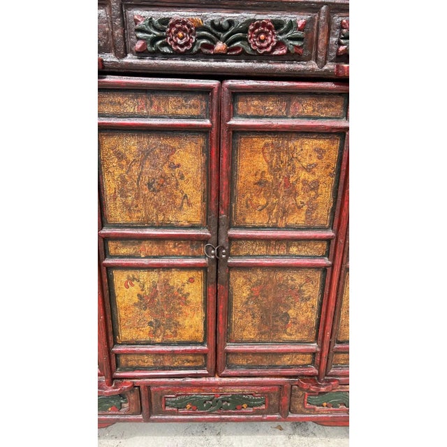 1820s Chinese Qing Dynasty Large Cabinet For Sale - Image 9 of 14