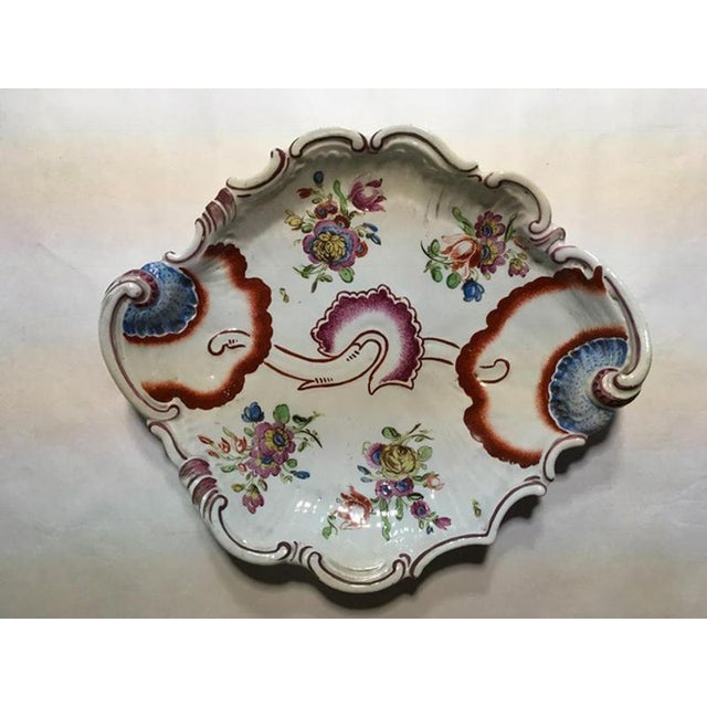 Porcelain Bowls with Pink Tulip Decor by Richard Ginori, Italy, 1750s, Set of 2 For Sale - Image 4 of 18