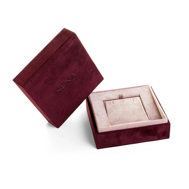 Syna Yellow Gold Mother of Pearl Pendant with Diamonds For Sale - Image 4 of 4