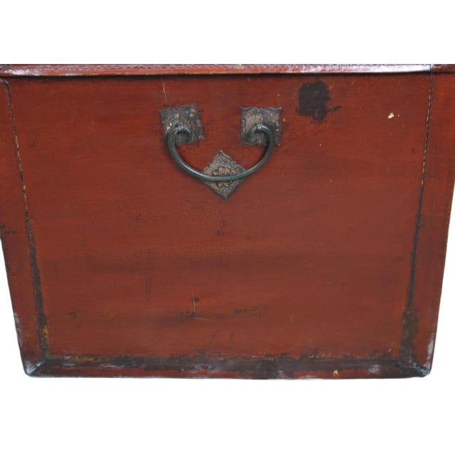 Red 31" Inch Long Antique Red Leather Accent Trunk Table For Sale - Image 9 of 12