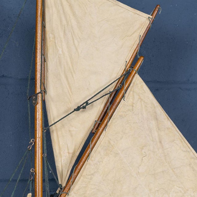 Cream Vintage English Carved Hull Pond Yacht, 1930 For Sale - Image 8 of 18